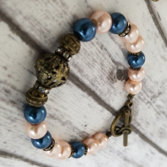 Midnight blue & peach glass pearl beaded bracele - Picture 8 of 8